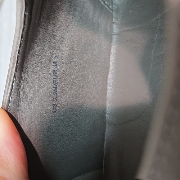 Vince Women Leather Platform Zip front Sneakers shoes sz 8.5M - Picture 10 of 10